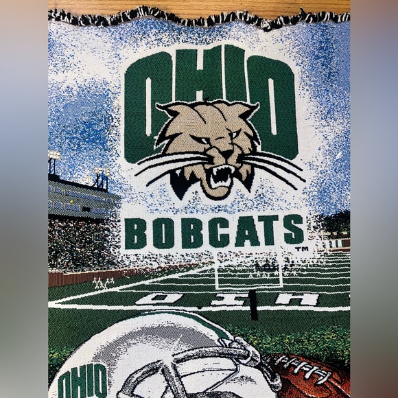 Ohio University Bobcats Woven Tapestry Throw Blanket Athens 37” x 48” - Picture 5 of 9